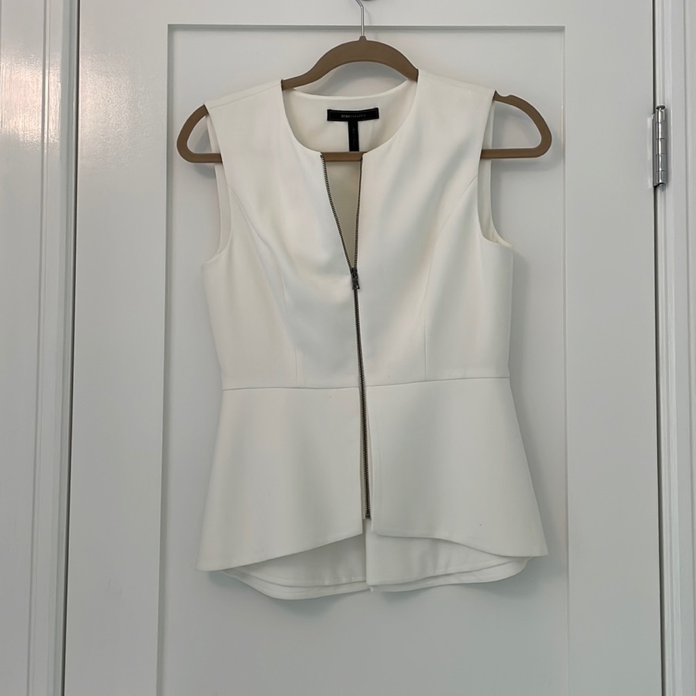 Bcbg white zip up blouse